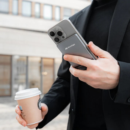 ScandiCharge – Magnetisk Powerbank med Överhettningsskydd